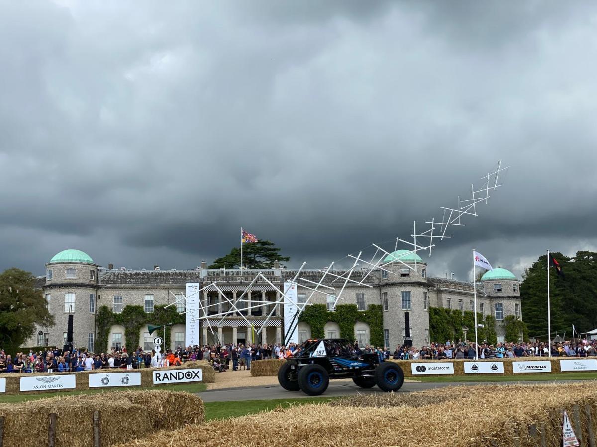 Flint House - Goodwood Events Bed and Breakfast Chichester Buitenkant foto